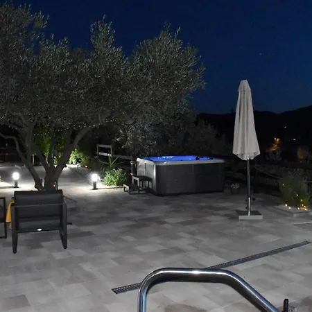 Apartman Seven Lakes * Peračko Blato